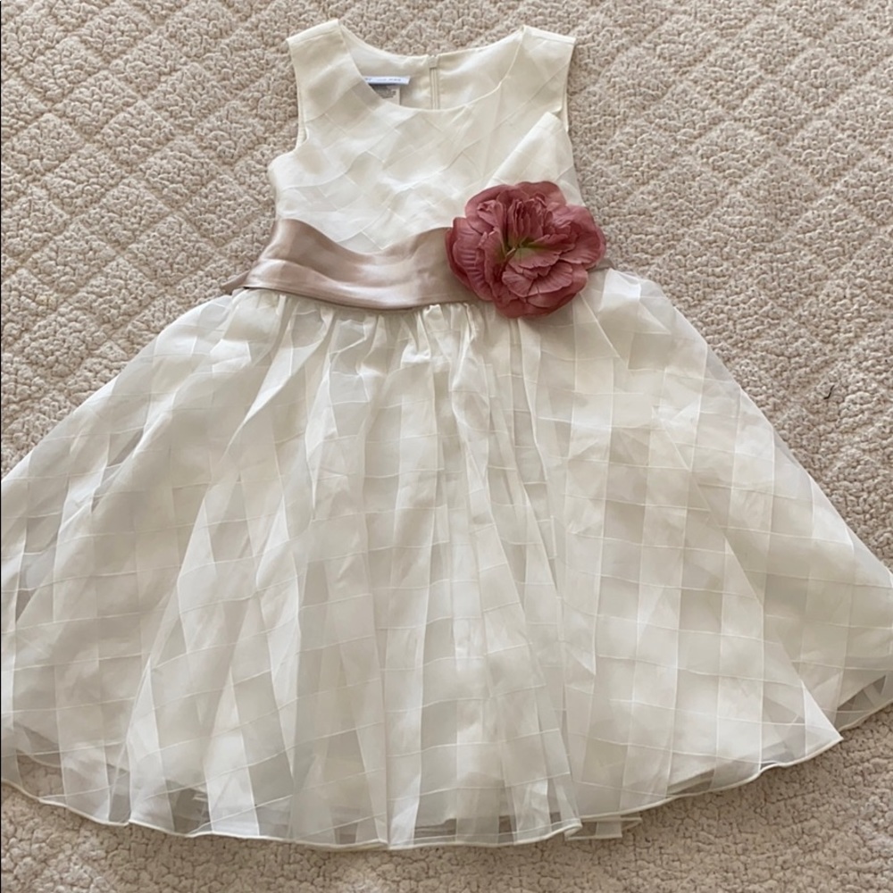 Girls Dress Size (X6)